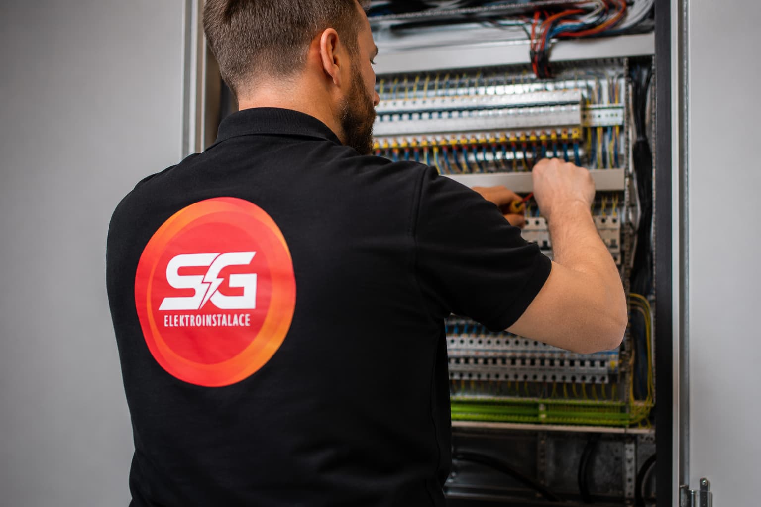 Elektrikář SG Elektroinstalace
